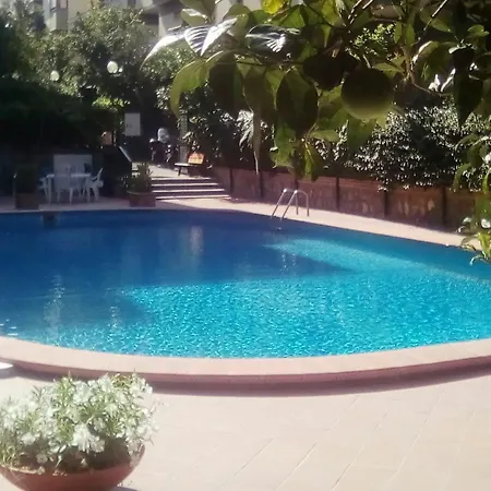 Al Parco Ii Rota סורנטו